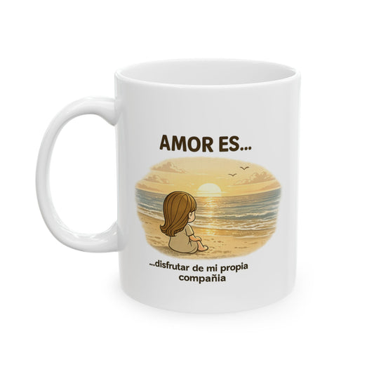 Amor es disfrutar de mi compañía ceramic mug